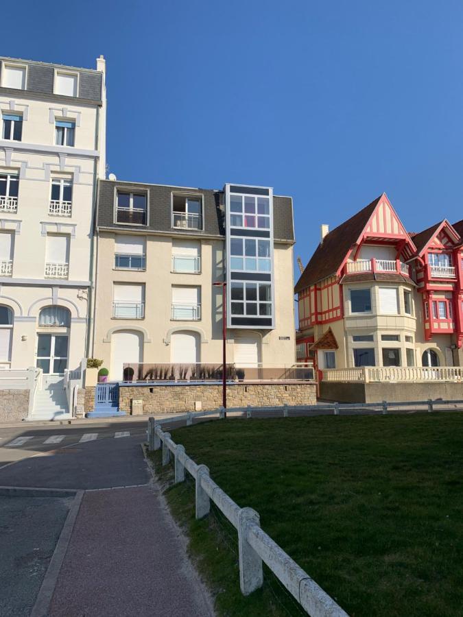 La régate Wimereux - vue mer Exterior foto